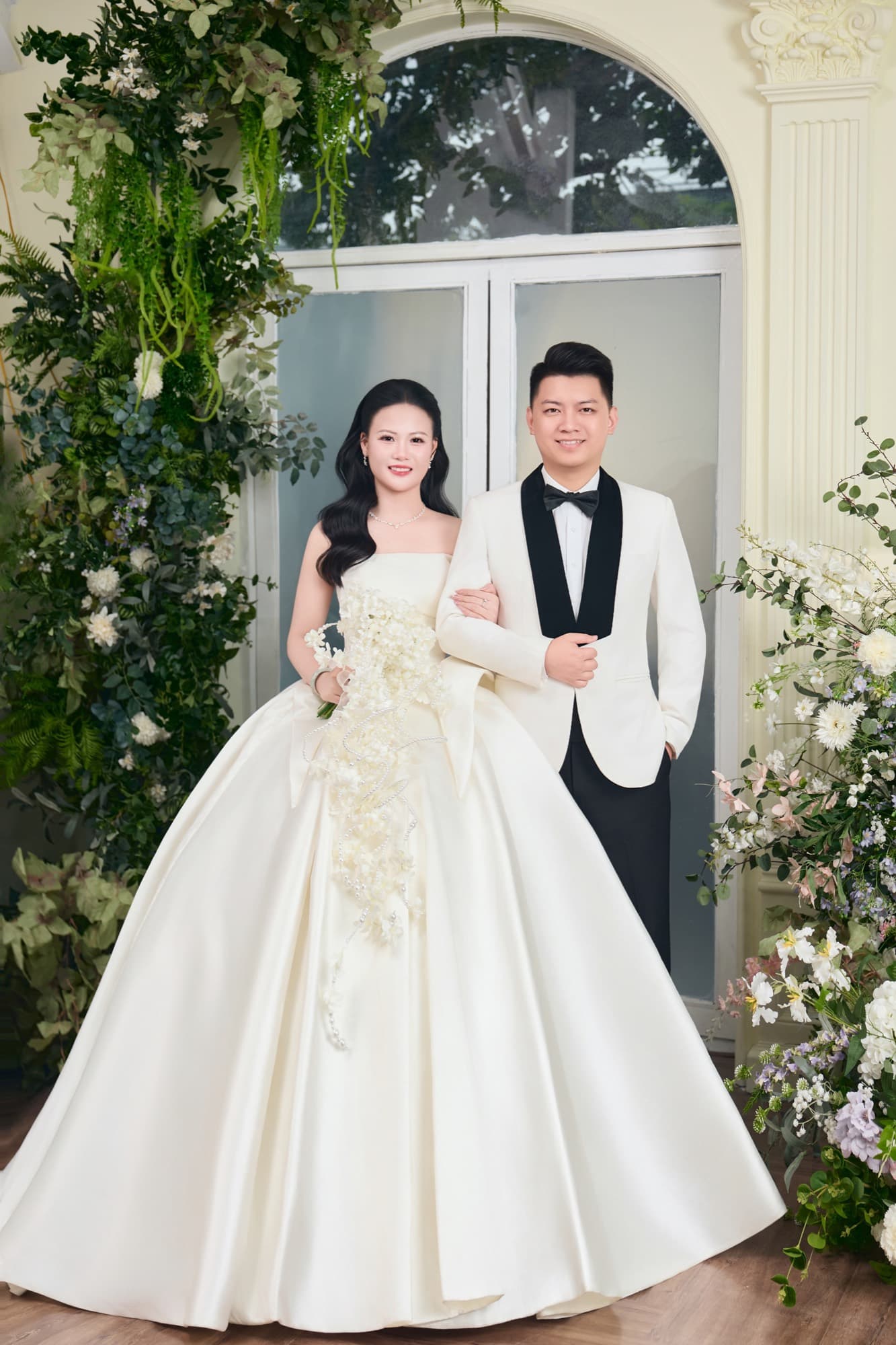 Trần Hải và Nguyễn Yến trong ngày cưới